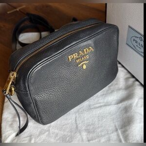 Prada Zip Camera Bag Vitello Daino Black